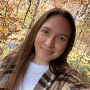 Meet your Posher, Alaina